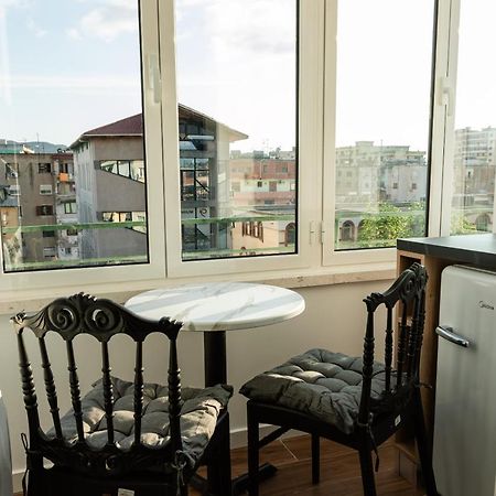 Prime Location Studio In Tirana Extérieur photo